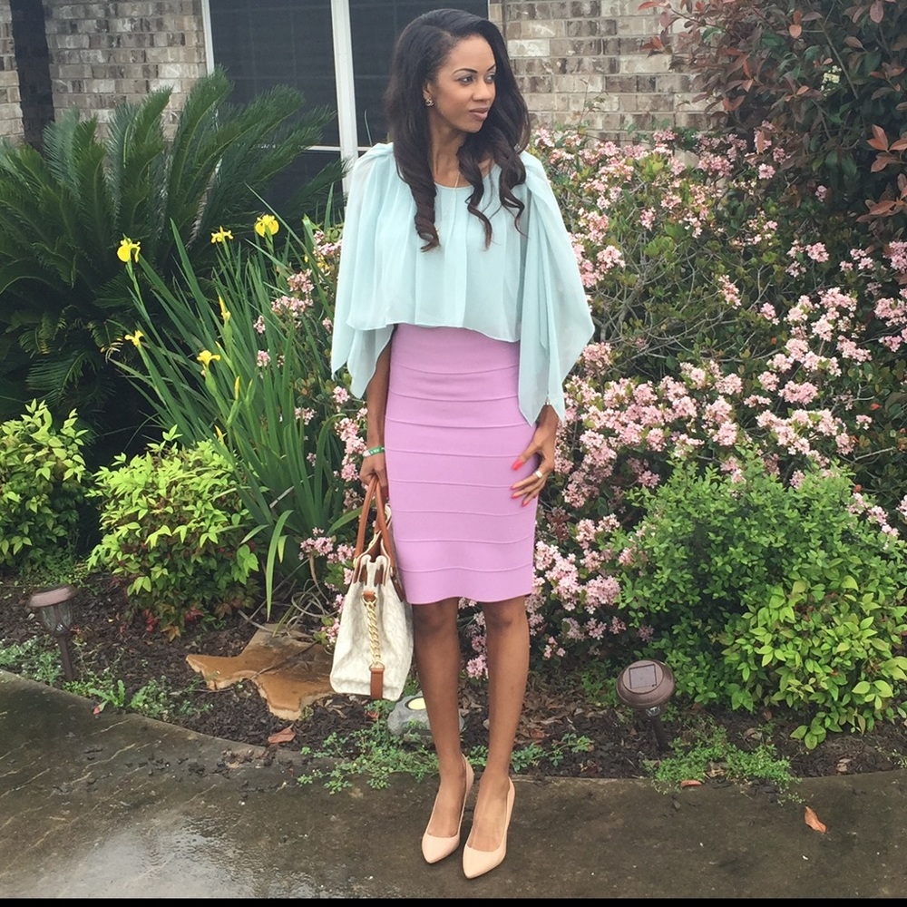 BCBGMAXAZRIA Lilac Bandage Skirt and Light Blue Flowy Top